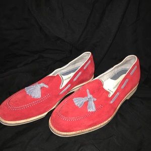Red men’s slip on shoes